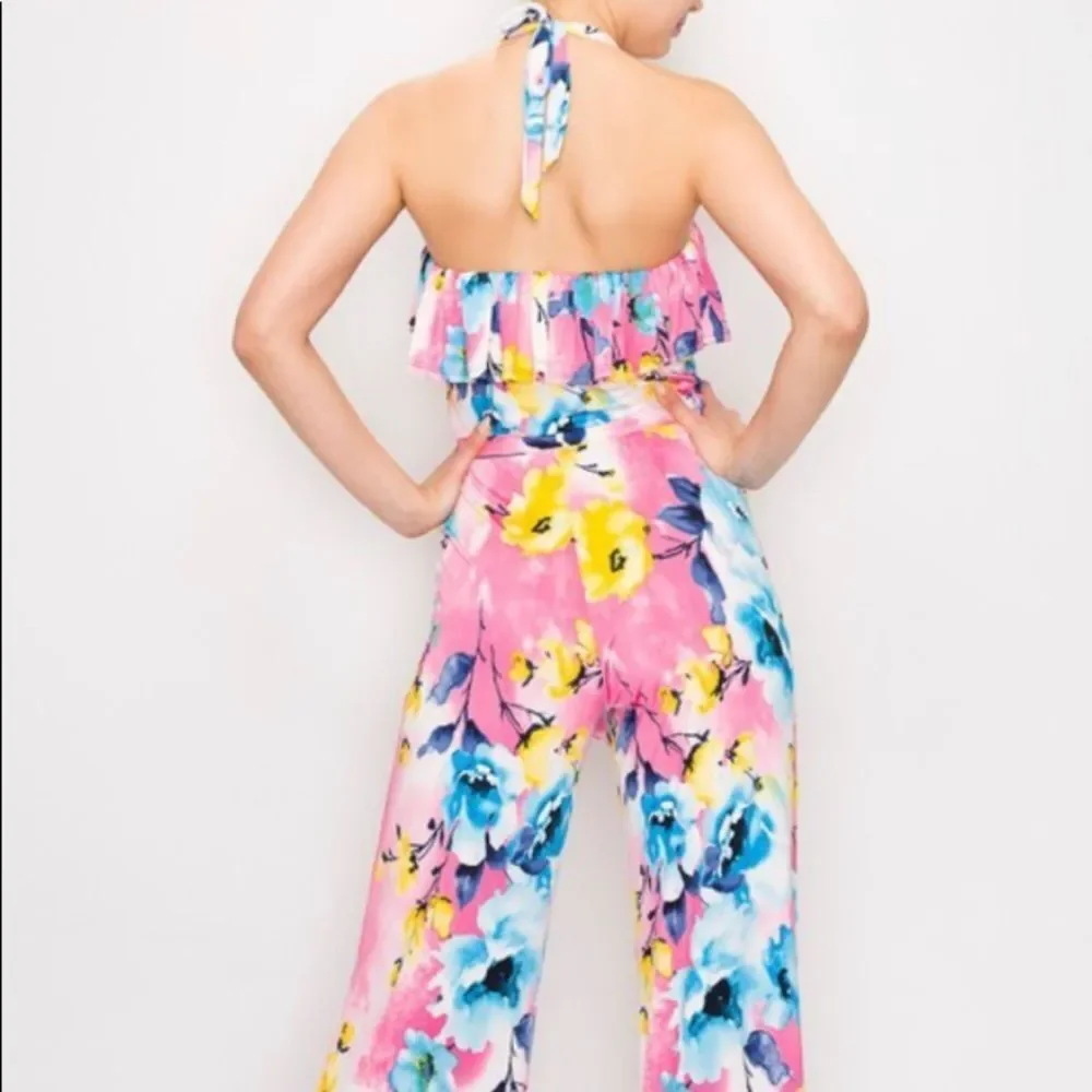 Wide Leg Halter Jumpsuit - Picture 4 of 5